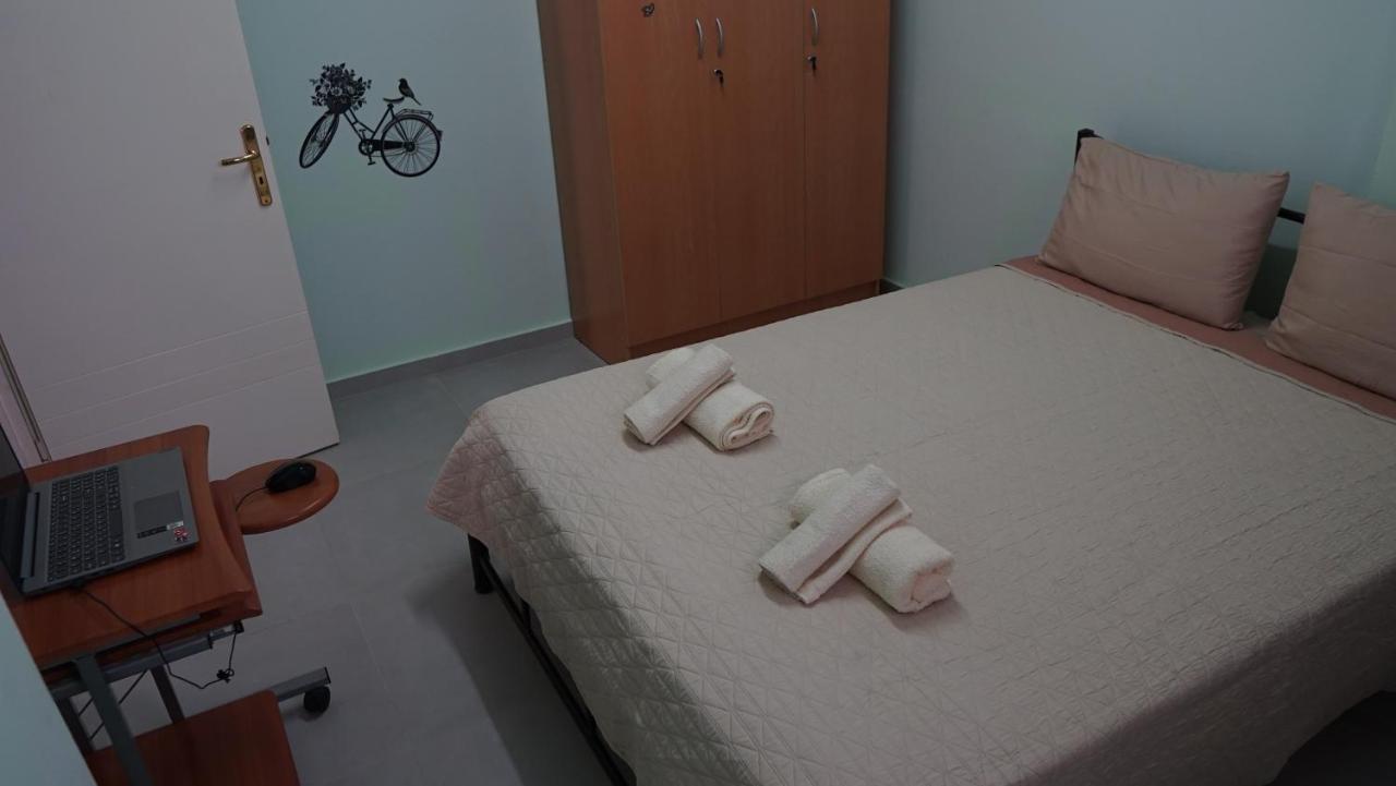 Nikolas Family Apartments Moírai Eksteriør billede